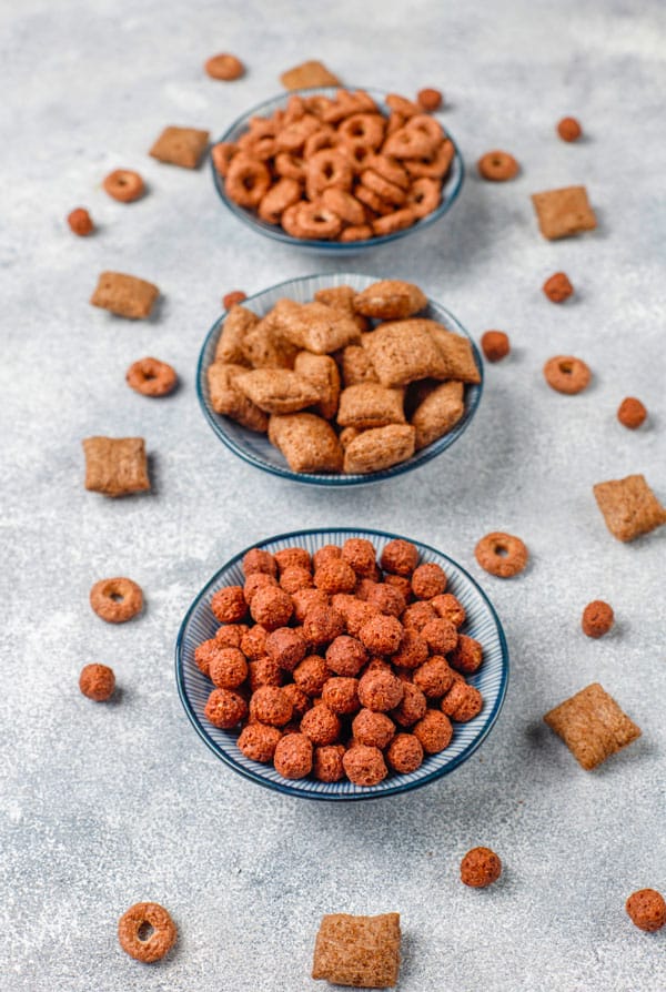 Gamelles de croquettes pour chien